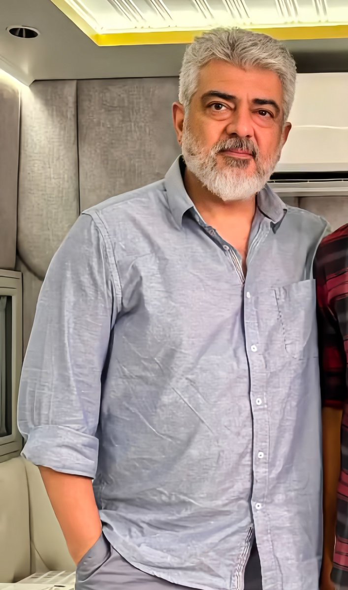 Cute look AK 😍 #AjithKumar #GoodBadUgly #Vidaamuyarchi