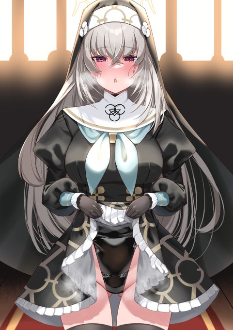 もしスケジュールの間違いがなかったなら、
実はもう一つ、覚悟衣装姿のサクラコの作品があります.....😔 