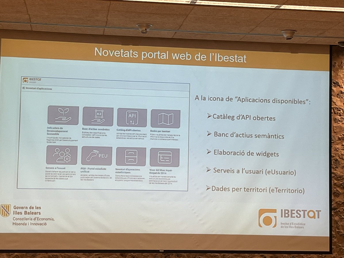 Assumptamas's tweet photo. A la Jornada organitzada per @Ibestat per conèixer les noves funcionalitats del seu portal web. Xerrant de dades estadístiques obertes, accessibles, reutilitzabkes, interoperables.
#Formació #Reciclatge
@OBJIB @ibjove https://t.co/FpWB4E0i4i