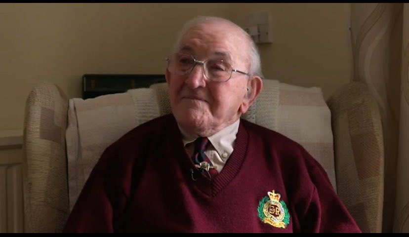 SouthWalesMason's tweet photo. 80th Anniversary of D-Day.
A Hero Among us, WWII Soldier, W.Bro. Richard Pelzer of Beaufort Lodge No. 3834. Story here 👇
https://t.co/uMWSV4Vmr9
#Freemasons #DDay80 #WWII #Normandy #OperationOverlord #LestWeForget @PgmSouthWales https://t.co/rTlKpkCX29