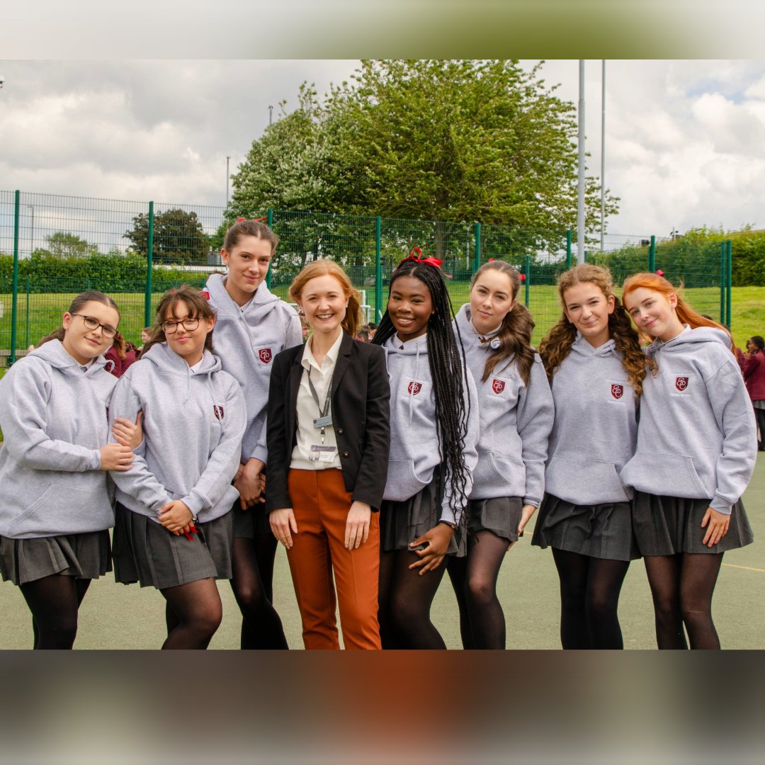 Emmanuel College tweet media