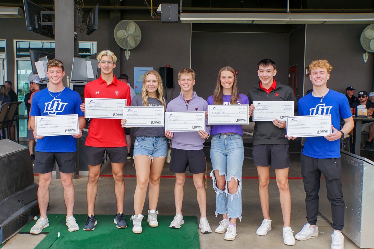 Frenship_FFL's tweet photo. This year the Frenship Foundation hit the $1-million mark in Character Scholarships awarded since 2004!
Congrats to the 56 @FrenshipHS &amp; 5 @ReeseCenterFISD seniors who received Scholarships this year! We loved celebrating them at our 20th Annual Drive for Leaders Golf Tournament! https://t.co/EzQ1jzeYKG
