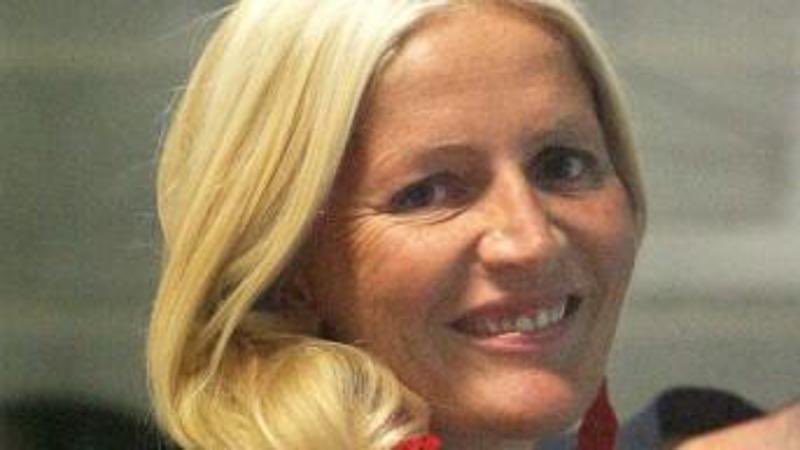 giannipotti's tweet photo. Barbara mi piace pensarti LadyB appassionatissima di calcio, donnasolare, sorridente, che si è battuta alla grande contro la malattia! Ate un grande bacio, l’emozione di tante trasferte con Marcello, aver sfiorato la serie A!
Tu sicuramente sei inserie A! Un grande bacio Barbara! https://t.co/J7xCeOaBeP