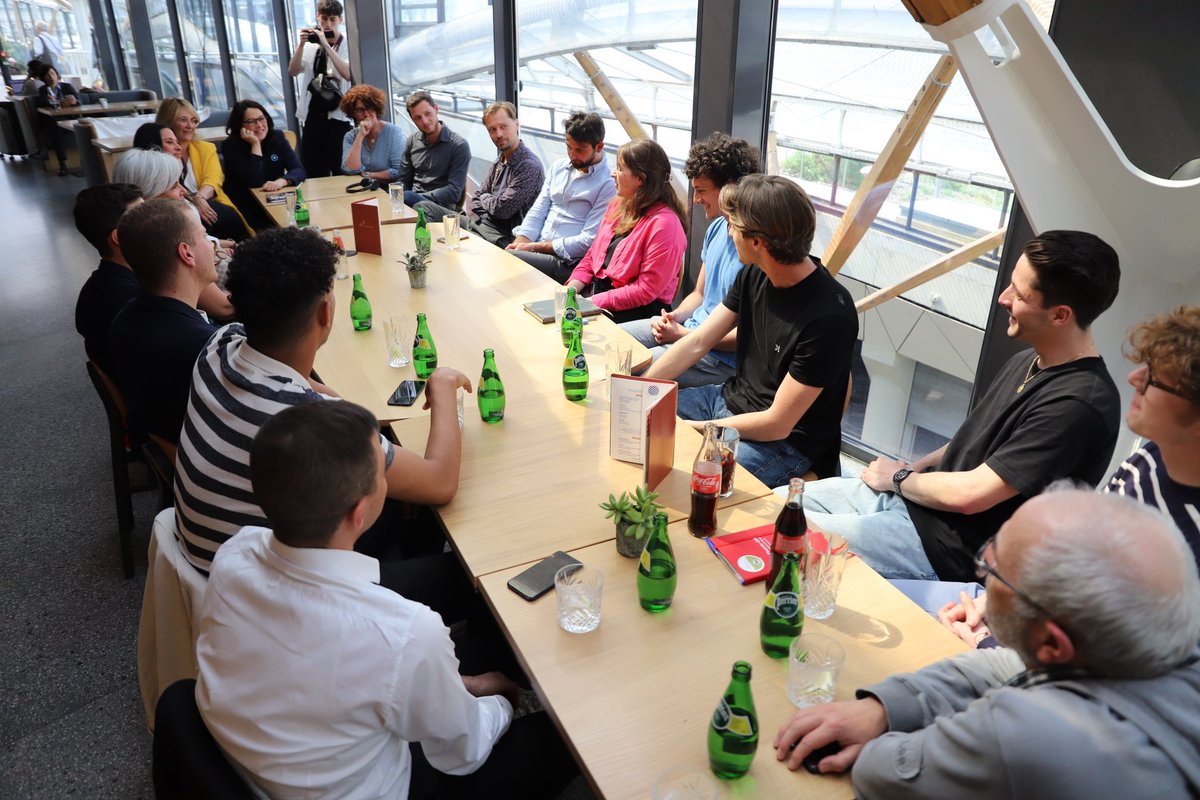 Marina Ferrari tweet media