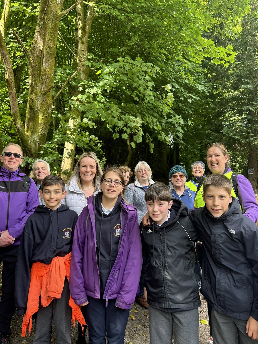 EmilyKellyAS's tweet photo. Thank you so much to Matt and Laura, who welcomed @NewtonPrimary01 P7s on the Dunblane Health Walk today for an intergenerational walk π³πͺ΅
@PathsforAll @LauraTaylorAS
#gatproject #healthwalk #ilovewalking https://t.co/sDwXIGlqAk