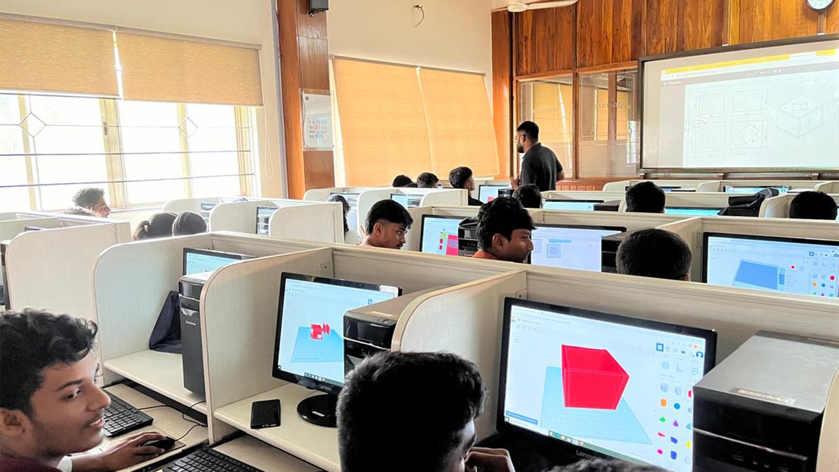 sahyadri_campus's tweet image. As part of our bridge course, students start learning about TinkerCAD 3D design and woodworking. Their dedication to developing these practical skills is truly impressive.

#bridgcourse #practicalskills #studentlearning  #handsonlearning #skilldevelopment #sahyadri