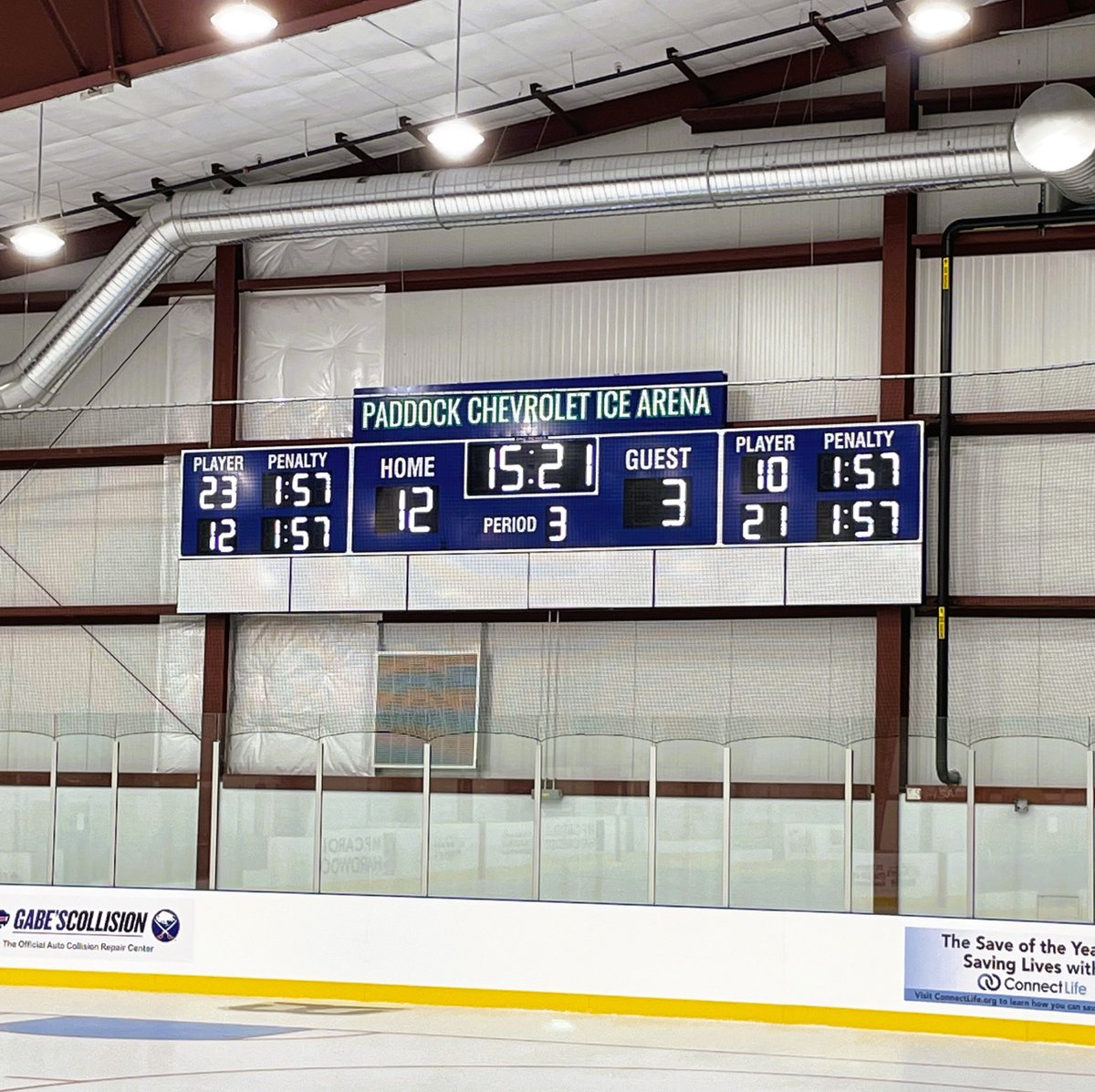 Amazing team effort on this project! Thank you to the <a href="/TownofTonawanda/">Town of Tonawanda, New York</a>, <a href="/PaddockChevy/">Paddock Chevrolet</a> and <a href="/Daktronics/">Daktronics</a> for partnering with us in the completion of this scoreboard in your new Ice Arena! It looks awesome!