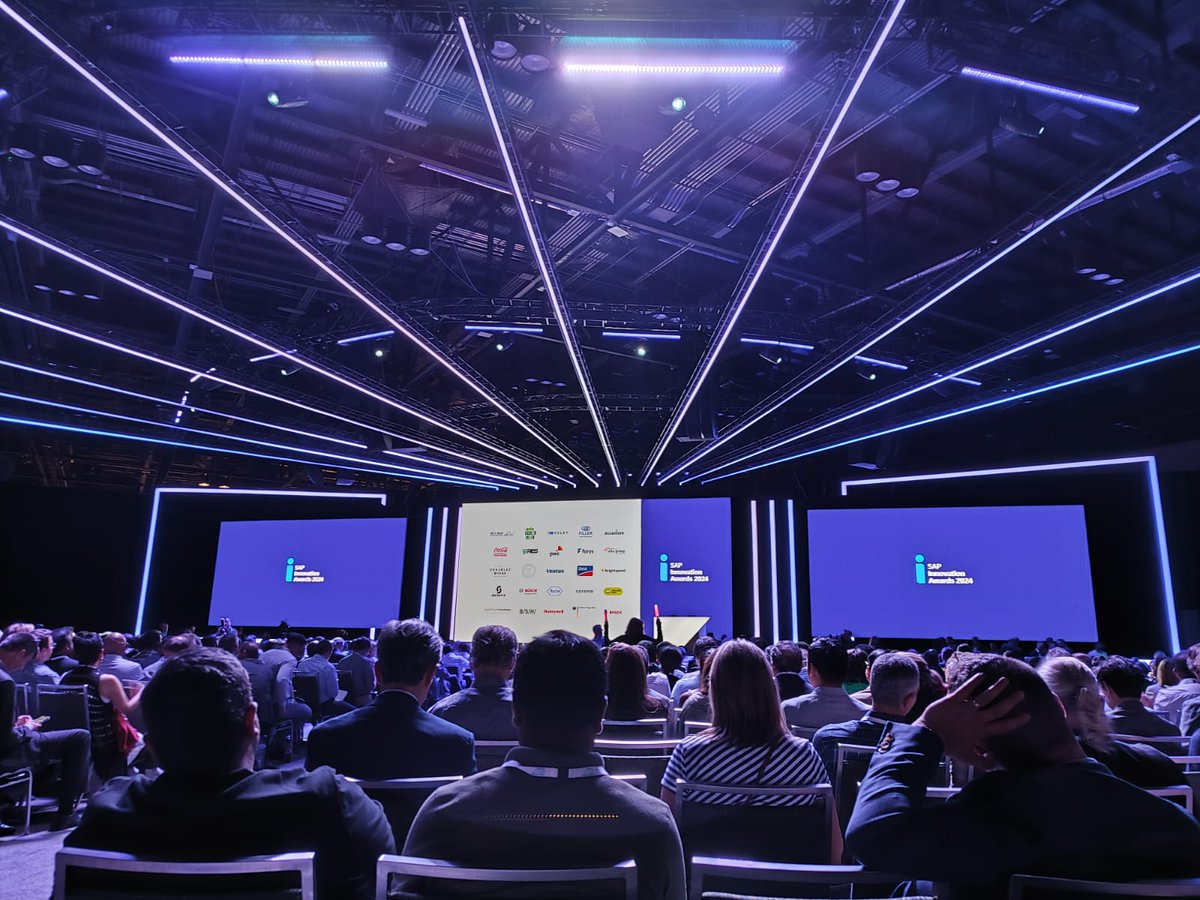 baitcon_gd's tweet photo. 🌟¡Experiencia increíble en SAP Sapphire América 2024 en Orlando! Pudimos compartir conocimientos sobre innovación y transformación digital.
Seguimos colaborando con SAP para impulsar el crecimiento y la eficiencia en empresas del Cono Sur🚀
#Baitcon #SAP #Sapphire2024 https://t.co/KrtYj0QS8a