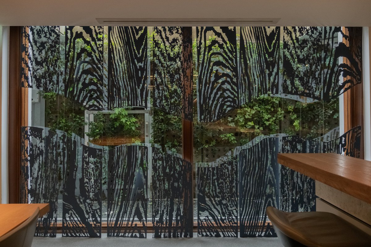 LFArchitecture's tweet photo. Head to @gaggenau to see #TheDance and #DigitalArtisans by @Tilayo_, inspired by the performance involved in the act of cooking, and balance between the use of technology and artisanal input found in #Gaggenau products.
Visit now! 👇
https://t.co/9eZod18tuf
#LFAat20 #Reimagine https://t.co/g5KFmyOk9v