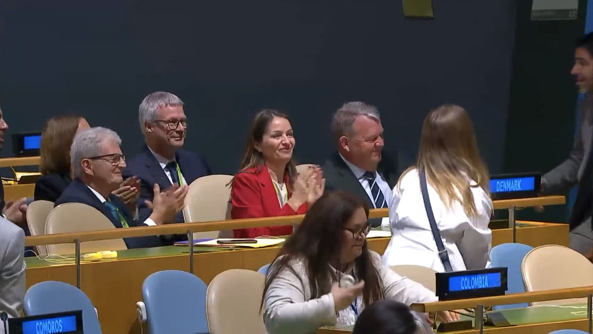 UN_News_Centre's tweet image. #BREAKING

UN General Assembly ELECTS the following countries as Security Council non-permanent members for two-year terms starting 1 Jan 2025:
🇵🇰 Pakistan
🇸🇴 Somalia
🇵🇦 Panama
🇩🇰 Denmark
🇬🇷 Greece

Follow news.un.org/en/ for updates