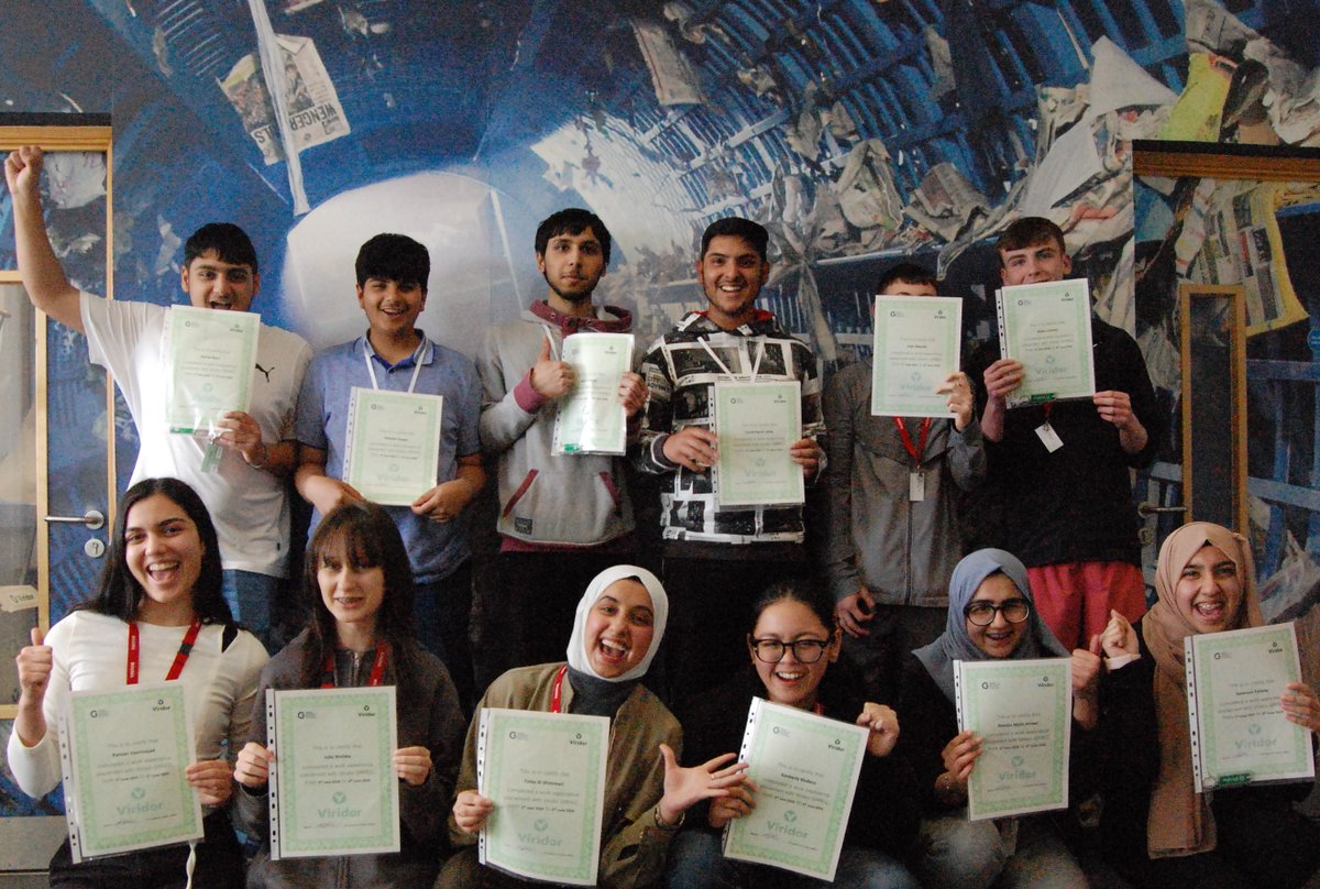 Amazing finale to a fabulous week with <a href="/HolyroodSec/">Holyrood Secondary</a> pupils at the Viridor #GRREC WEP programme in #STEMEducation and #STEM #Engineering. So proud of your achievements everyone...well done! 👏🏆♻️ <a href="/ViridorUK/">Viridor</a> <a href="/MrsSharonWatson/">Sharon Watson</a> <a href="/GlasgowCC/">Glasgow City Council</a> <a href="/TBF_Glasgow/">Towards Better Futures</a> @Doug_GCC <a href="/DYWGlasgow/">DYW Glasgow</a>