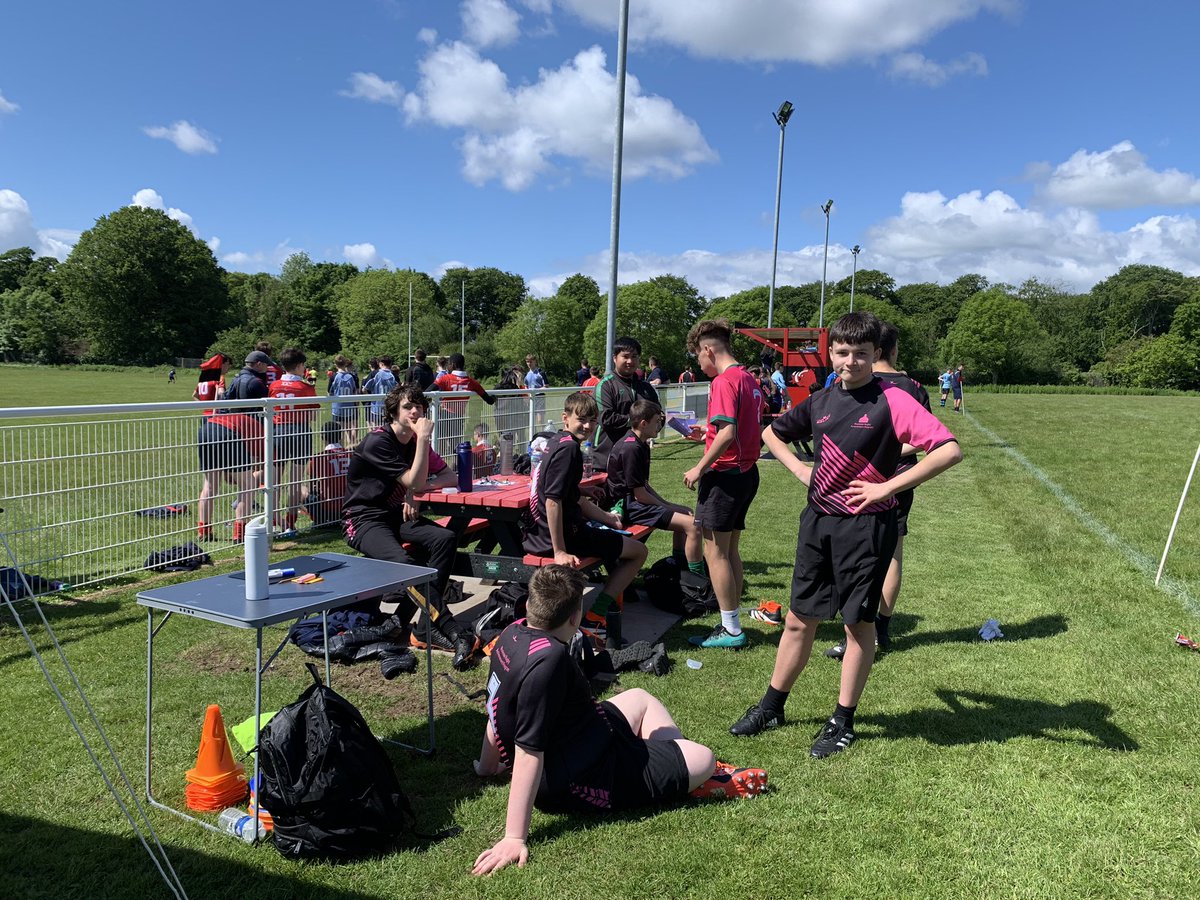 montroserfc's tweet photo. Great day at Angus 7s with full squads at S1 S2 S3 from @montrose_acad - 39 boys all enjoying rugby some for the first time . Thankyou Mr Donald  Mr Mclachlan , Pol , Ceiron ,Caroline for taking them.  Ali and Findlay for reffing - team effort . 👏@CarolineRugby @cabanilla_pol https://t.co/tLbkyDZtY4