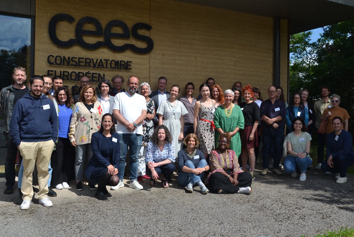 UNESCO Venice Office (@unescovenice) on Twitter photo 📢EU-funded project #SOILSCAPE has officially kicked off!👏
💡19 organisations from 11 countries are teaming up with artists and soil scientists to harness the power of #art and #creativity to promote #SoilLiteracy! 🌍🌱 🎨 🔬
#MissionSoil <a href="/UNESCO/">UNESCO 🏛️ #Education #Sciences #Culture 🇺🇳</a> 📢EU-funded project #SOILSCAPE has officially kicked off!👏
💡19 organisations from 11 countries are teaming up with artists and soil scientists to harness the power of #art and #creativity to promote #SoilLiteracy! 🌍🌱 🎨 🔬
#MissionSoil <a href="/UNESCO/">UNESCO 🏛️ #Education #Sciences #Culture 🇺🇳</a>