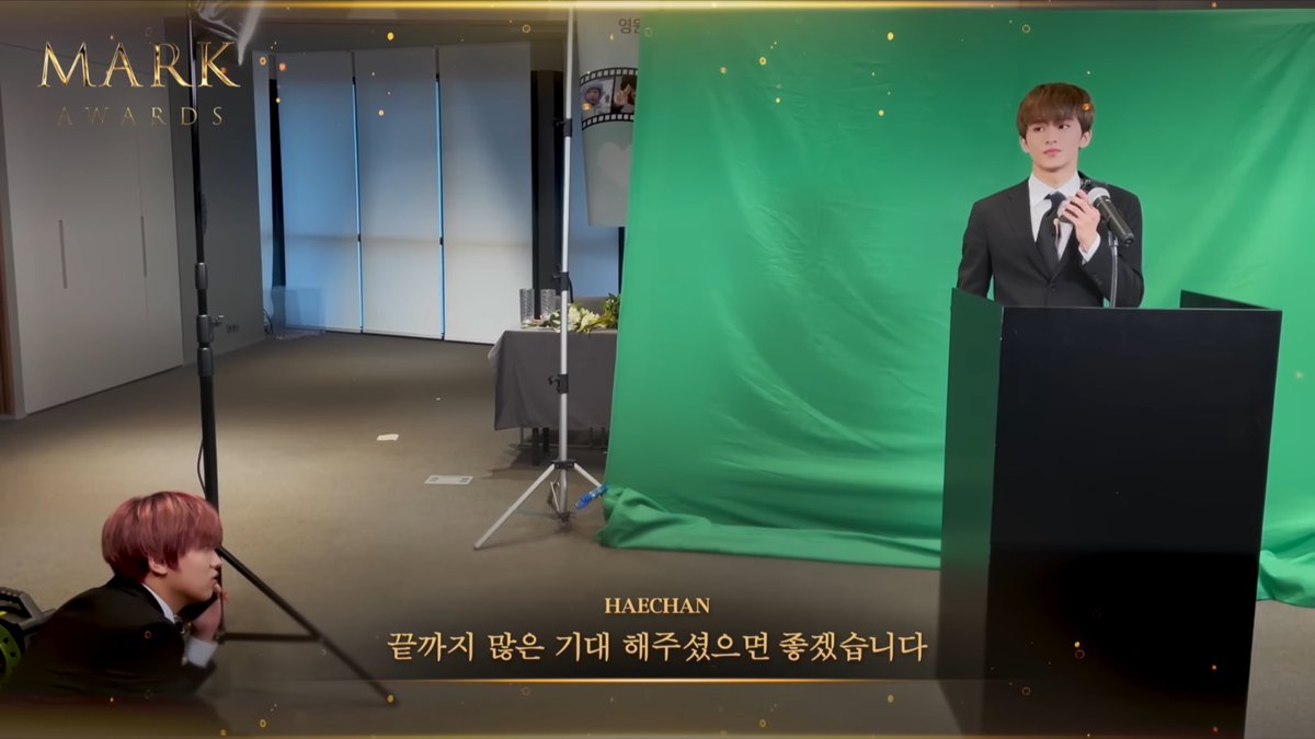 กุจะบ้า55555555555555555 แฮชานกับม้าคโทรคุยกัน แต่จิงๆคือแฮชานนั่งอยุ่ตรงหน้าม้าค คือ555555555555555555555555555555555555555