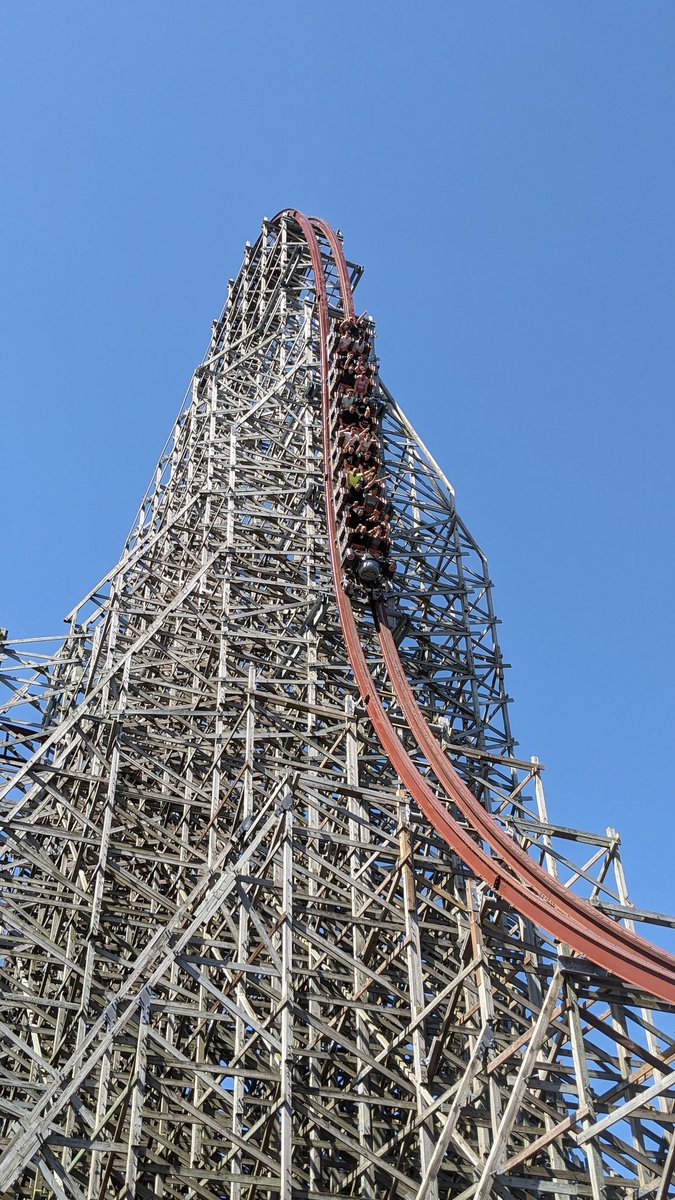 codetocoaster's tweet image. Still numero uno