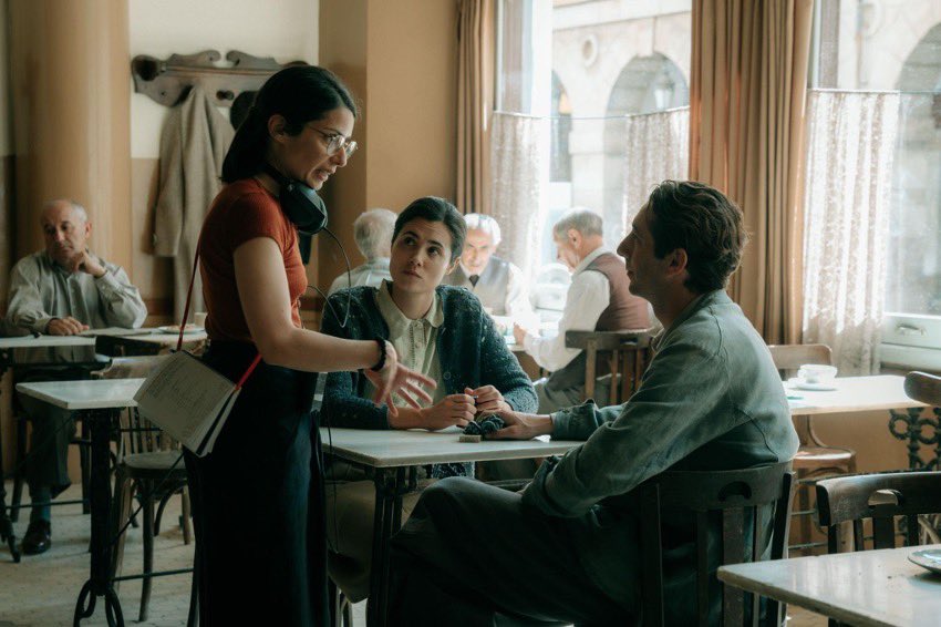 Arcadia Motion Pictures (@arcadiamotion) on Twitter photo ⭐️Ya podemos contaros que Celia Rico (<a href="/escribeleacelia/">Celia Rico</a>) está rodando su tercera película, La buena letra ✏️, basada en la novela de Rafael Chirbes 📖. Protagonizada por un elenco de lujo: Loreto Mauleón, Enric Auquer, Ana Rujas y Roger Casamajor ☁️🌻 ⭐️Ya podemos contaros que Celia Rico (<a href="/escribeleacelia/">Celia Rico</a>) está rodando su tercera película, La buena letra ✏️, basada en la novela de Rafael Chirbes 📖. Protagonizada por un elenco de lujo: Loreto Mauleón, Enric Auquer, Ana Rujas y Roger Casamajor ☁️🌻