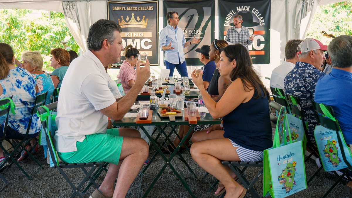 Old York Cellars tweet media