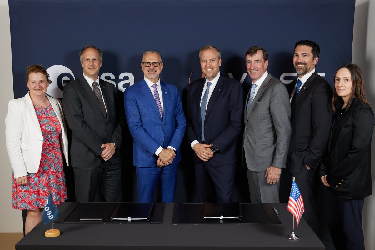 esaspaceflight's tweet photo. An artificial gravity space station? Why not! 🛰️🤩

Developed by @vast, and now, through a collaboration with @esa, a new opportunity for European astronaut missions and research activities in low Earth orbit🚀🌍

Read all about it here 👉 https://t.co/kYO1HYLYrj https://t.co/X0h8JzJNl4
