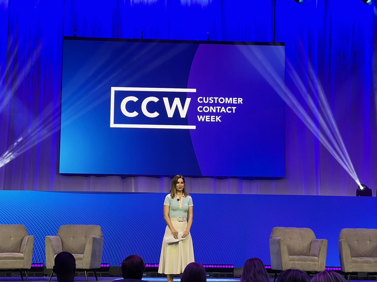 CustStratEditor's tweet photo. Last day at #CCWVegas! Watching morning sessions then doing one more loop around the exhibit halls. @CustContactWeek https://t.co/sPHtb9zBzh