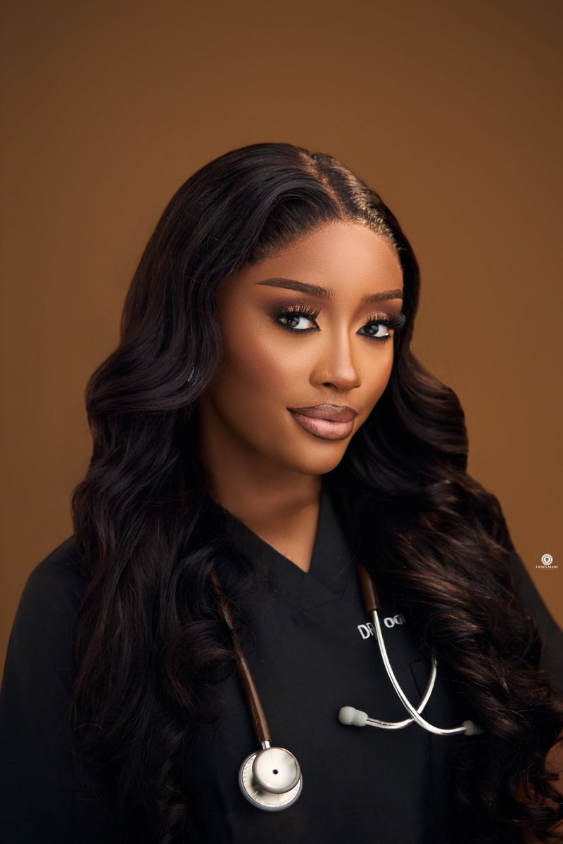 A month ago, I passed my final MB;BS exams and soon to be inducted. It has been a rocky 7+ years journey but I'm glad and grateful to GOD that my hard work and dedication payed off.
Re-introducing Dr. OGEDOH, Stephanie Patrick (MB;BS) BHUTH.
#medicalschool #doctorlife #medschool