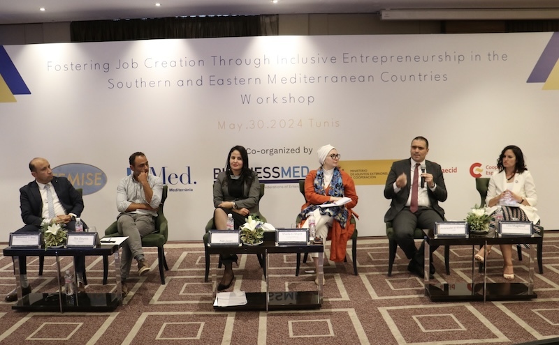 ecomnewsmed's tweet image. 🇹🇳💼#Tunis : Le #FEMISE en collaboration avec @IEMed_, @BUSINESSMED_Med et @AECID_es organise l&apos;atelier CRÉATION D&apos;EMPLOIS PAR  L&apos;ENTREPRENEURIAT INCLUSIF le 30 mai 2024 ecomnewsmed.com/2024/06/04/tun… #UnionEuropeenne #PME @BoutibaJihen @BBeltrame_G @EBSOMED @femisenetwork