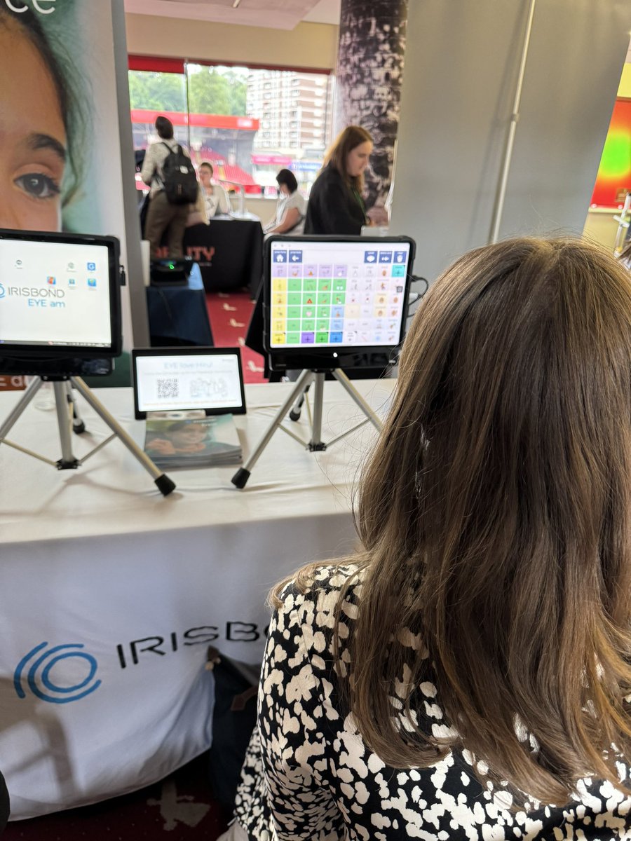 EllieNwolieSLTA's tweet photo. Ellie (SALTA) @GreenwichSLT &amp; @imogenfSLT (SALT) from #KMCAT teaming up for @CENMAC Communication Works 2024! Fantastic day with amazing exhibitors, speakers and seminars. Left with lots to think about! #GetSeen https://t.co/gDfF87vpsO