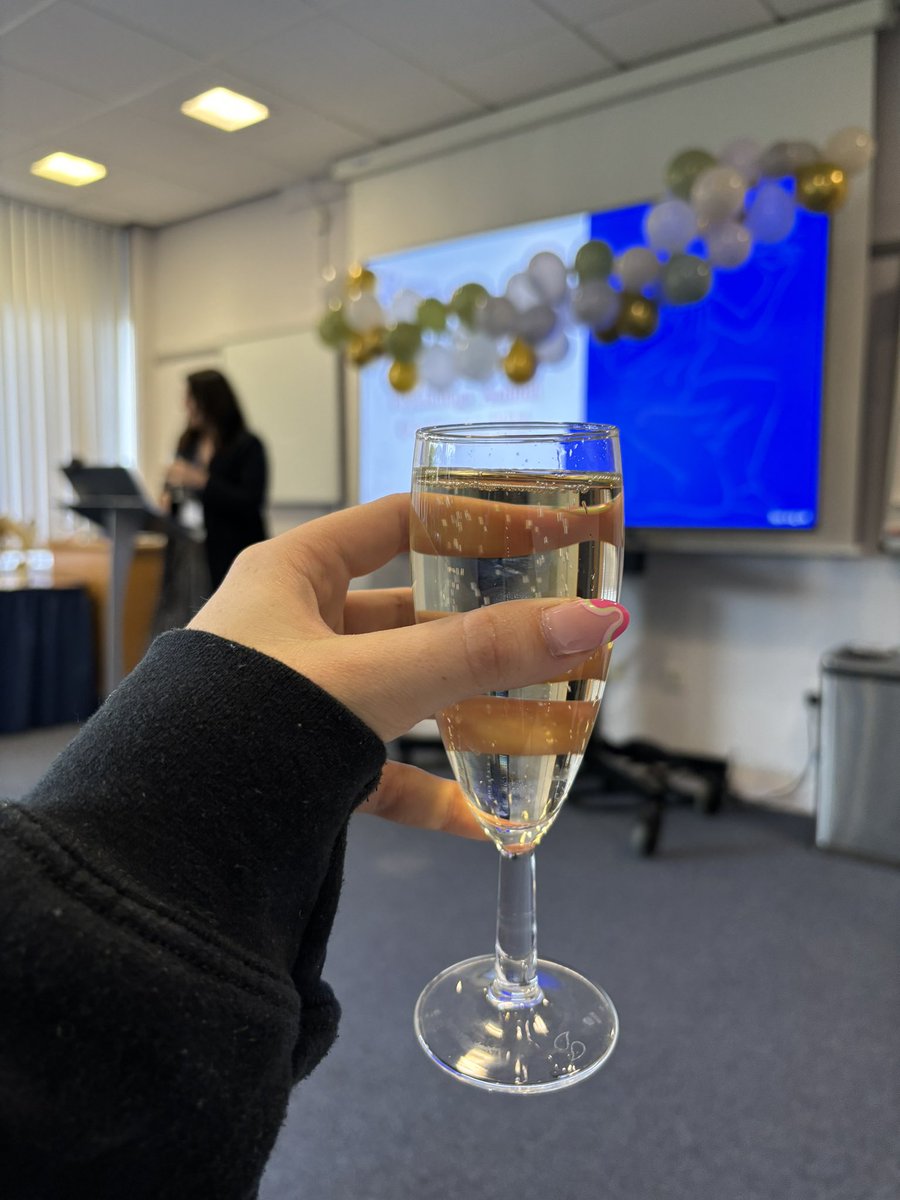 _natalielc's tweet photo. Managed to sneak a glass of Prosecco at the graduation ceremony before leaving for the day🤫

Congratulations to the recently qualified and enjoy the celebrations!🥂🎉

@divhealthpsych #dhpconf https://t.co/QVVeeFETaB