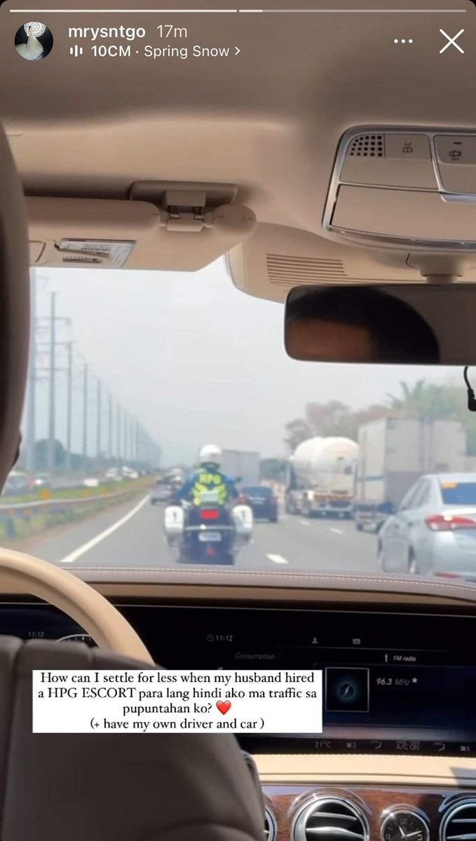 the_pearl_lover's tweet photo. So this woman flexed on her stories about how her husband "hired" the Highway Patrol Group or HPG para d daw sya ma stuck sa traffic.

Pede pala yon?! https://t.co/qvst6t7P2b
