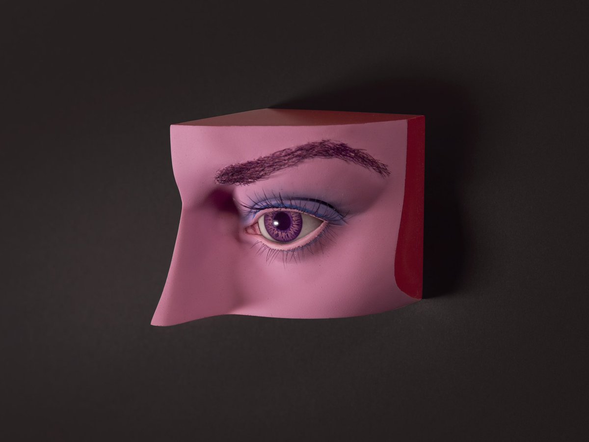 Glorifiedchimp's tweet photo. #eyes #sculpture #art #realhair https://t.co/nuKRnqM0Cs
