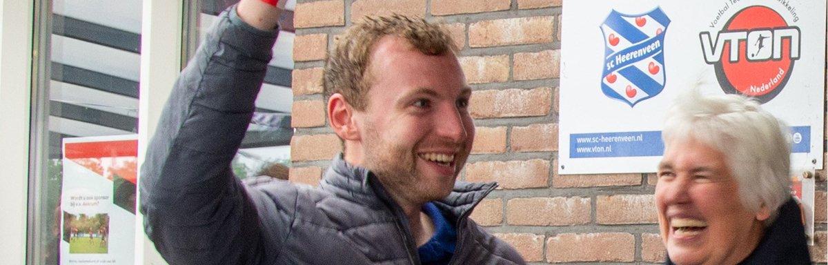 vv  Akkrum tweet media