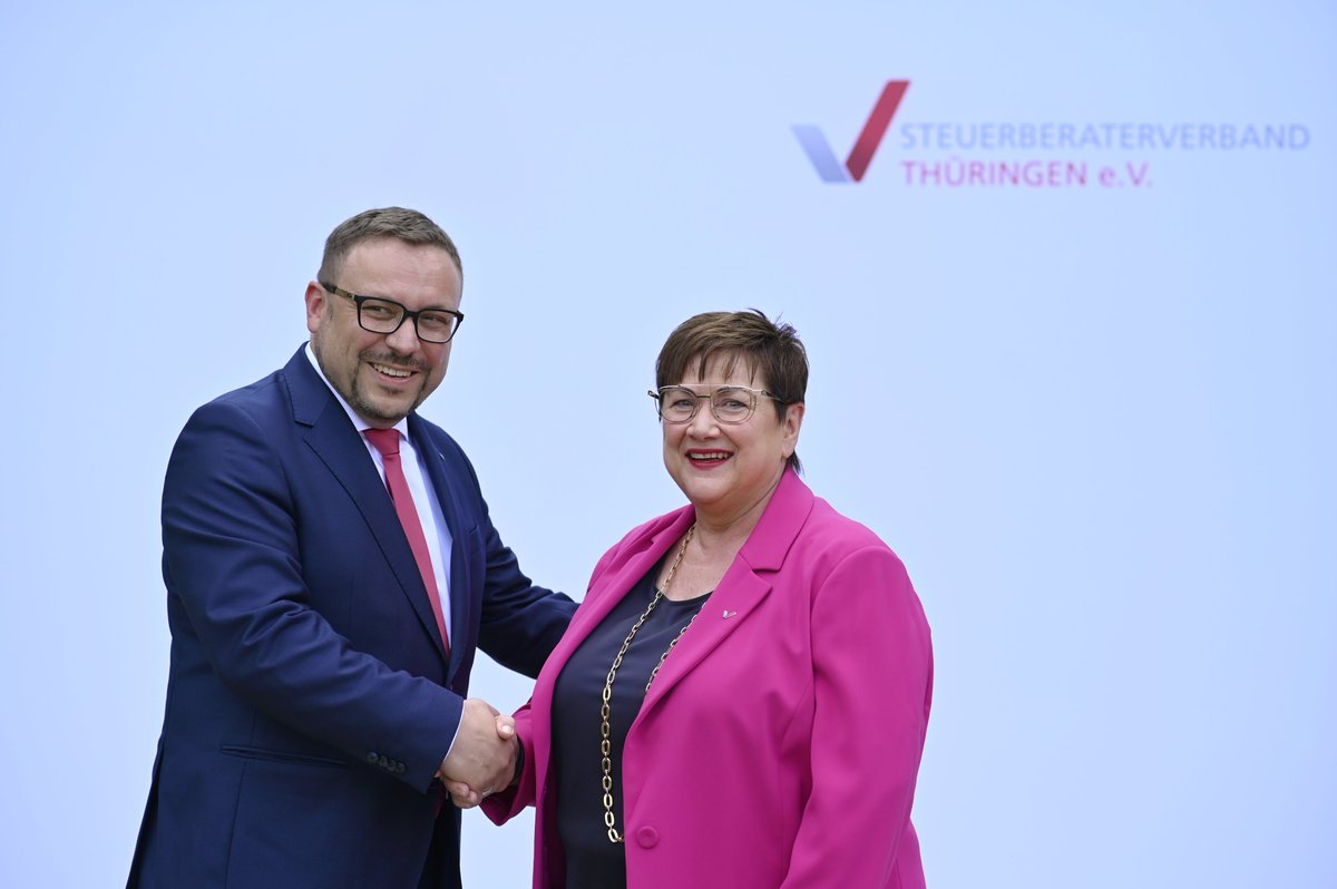 Steuerberaterverband tweet media