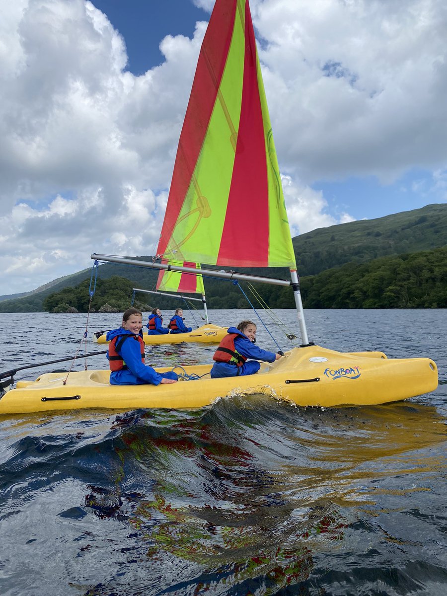 Miss Jones tweet media