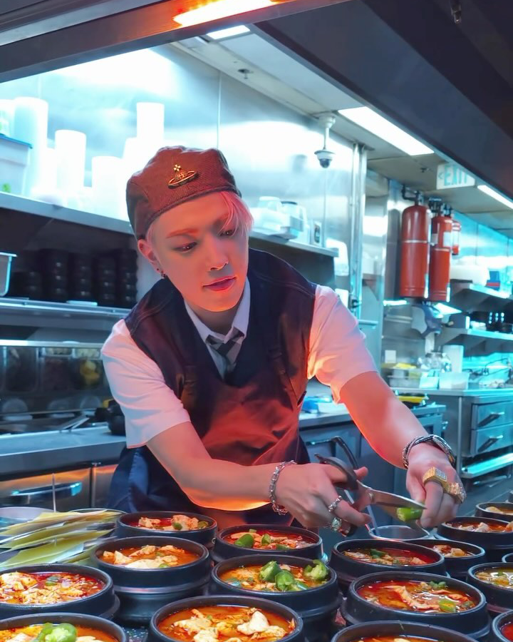 FollowWestwood's tweet photo. Last week, #HONGJOONG of @ATEEZofficial wearing Vivienne Westwood in the ‘Work’ music video and the promotion of #ATEEZ's new album Golden Hour: Part 1 https://t.co/g14B3iTzjW