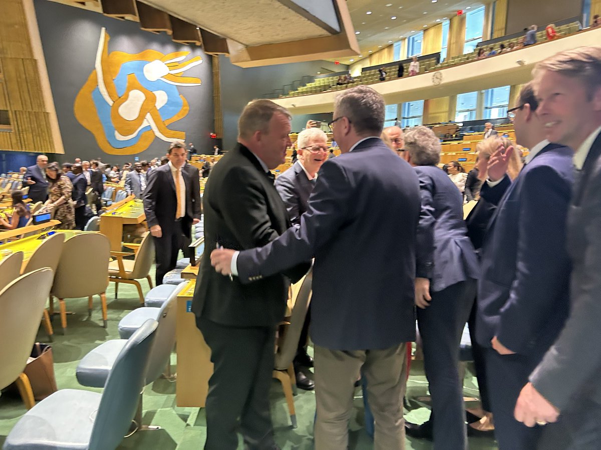 🇩🇰FM <a href="/larsloekke/">Lars Løkke Rasmussen</a>: ”Happy and honored with Denmark’s election to the #UNSC. I congratulate all the incoming members 🇵🇦🇬🇷🇸🇴🇵🇰 with their election &amp; look forward to working together to ensure the UNSC fulfils it vital mandate." <a href="/janaisatm/">Janaina Tewaney Mencomo</a>,<a href="/MOFASomalia/">Ministry of Foreign Affairs 🇸🇴</a>, <a href="/GreeceMFA/">Υπουργείο Εξωτερικών</a> &amp; <a href="/MIshaqDar50/">Ishaq Dar</a>