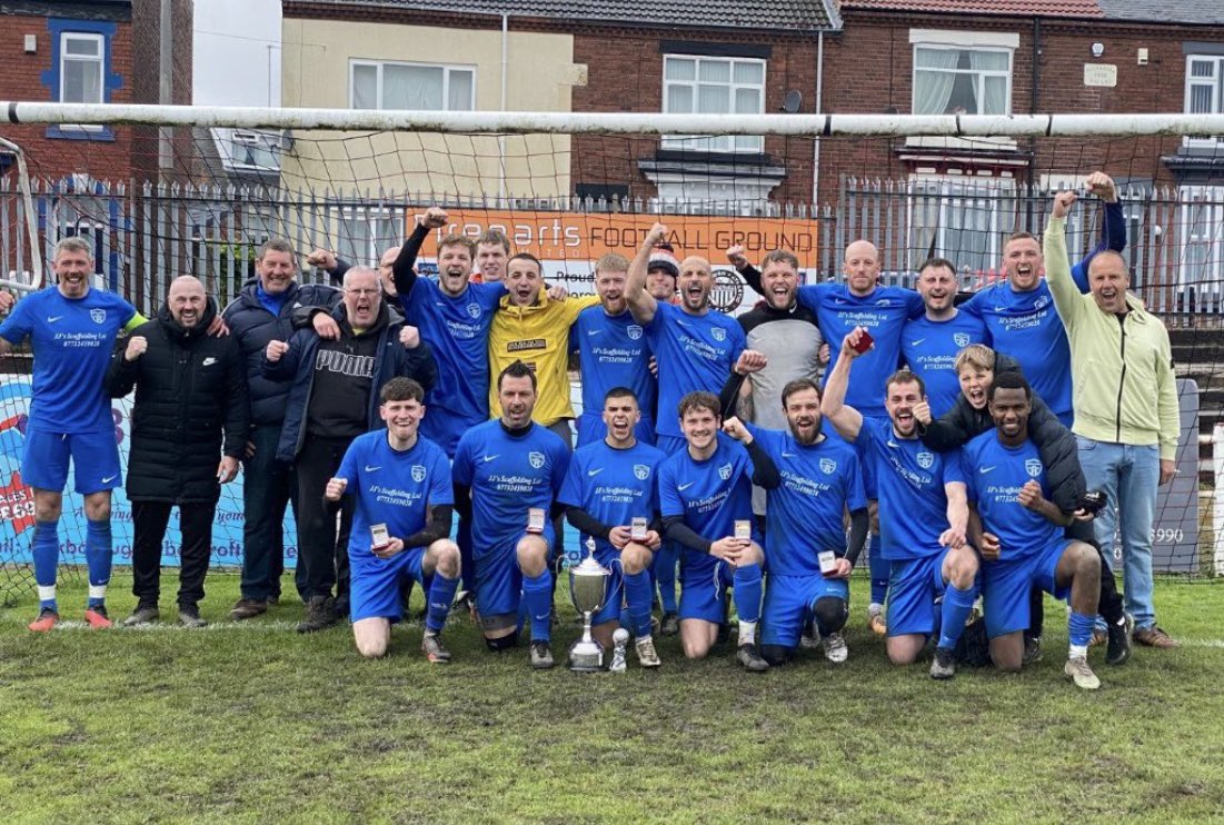 Montagu Cup (@montagucup) on Twitter photo Entrant number 5️⃣ for the Montagu Cup is <a href="/QueensUnitedFC/">Queens United FC</a> of the Mexborough & District Sunday League
Now under the name of ‘The Plough’ they finished 2nd in the MDSL Premier Division last season and won the Peter Walker League Cup
All the best to them for this seasons Mont ⚽️ Entrant number 5️⃣ for the Montagu Cup is <a href="/QueensUnitedFC/">Queens United FC</a> of the Mexborough & District Sunday League
Now under the name of ‘The Plough’ they finished 2nd in the MDSL Premier Division last season and won the Peter Walker League Cup
All the best to them for this seasons Mont ⚽️