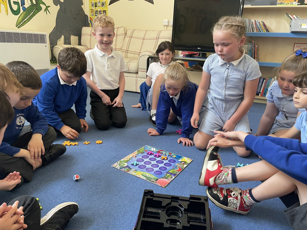 smaaanews's tweet photo. In computing, we learnt the importance of βdevice free momentsβ. The children thoroughly enjoyed playing games and having fun without an electrical device in sight. #esafety #smaaacomputing https://t.co/c0XWzechXu