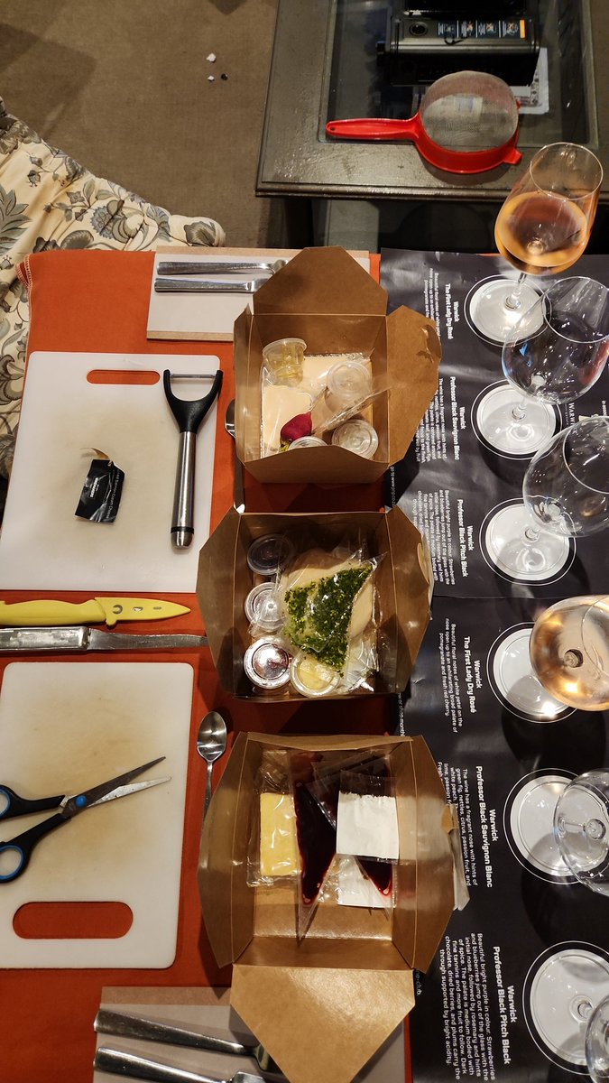esharris's tweet photo. #pnpwineclup
#warwickwines https://t.co/ySZTEuCsM5
