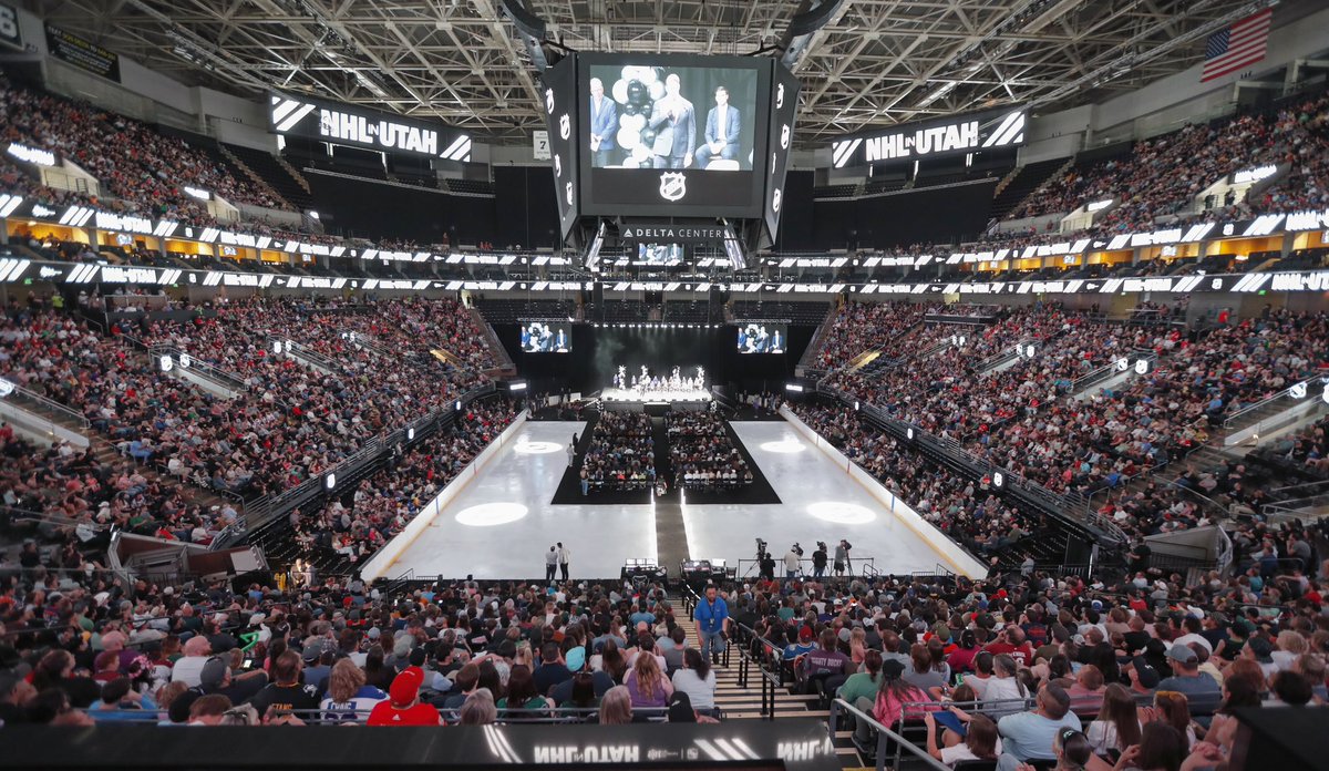 BR_OpenIce's tweet image. After 520,000 fan votes, the new Utah NHL franchise is down to 6 potential names …

▫️Utah Blizzard
▫️Utah Hockey Club (Utah HC)
▫️Utah Mammoth
▫️Utah Outlaws
▫️Utah Venom
▫️Utah Yeti