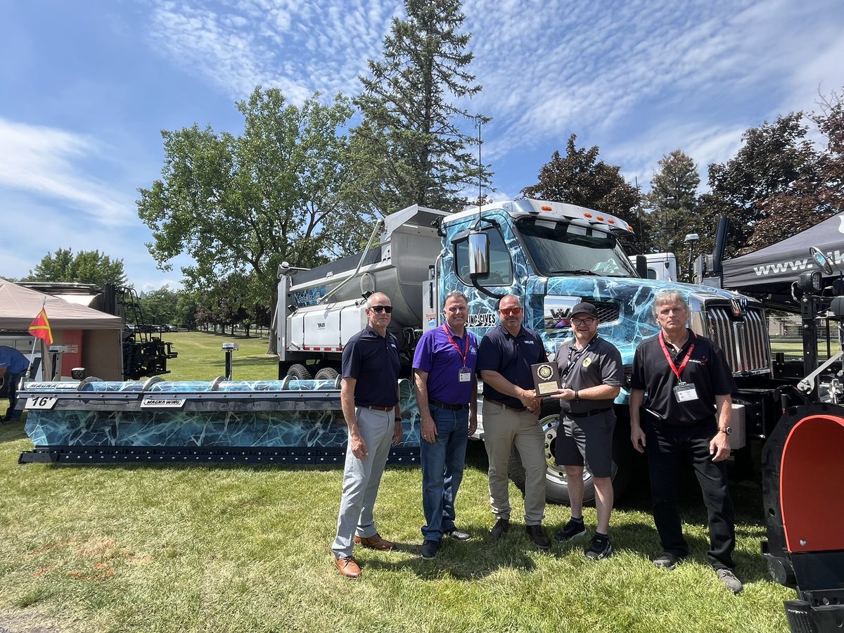 Congratulations to Charles Jones Industrial for winning the Best Indoor Booth, and <a href="/vikingcives/">Viking Cives Ltd.</a> for winning the Best Outdoor Booth at the 2024 AORS Trade Show! 

Plaques were presented to each by AORS President Joe Reid and EORSA Trade Show Committee Chair Tommy Sauve. #onmuni