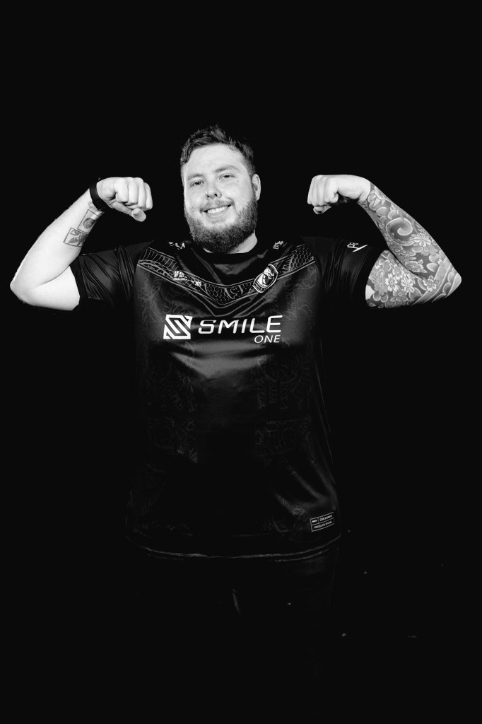 void𒉭 (@_voidlol) on Twitter photo Olá amigos, gostaria de anunciar que não faço mais parte da Dreammax, e me encontro FA para equipes de Honor of Kings e/ou outros MOBAs nas funções de Head/Assistant/Strategic Coach ou Manager. Qualquer dúvida DM open, ou contatodoretto@gmail.com
RTs apreciados Olá amigos, gostaria de anunciar que não faço mais parte da Dreammax, e me encontro FA para equipes de Honor of Kings e/ou outros MOBAs nas funções de Head/Assistant/Strategic Coach ou Manager. Qualquer dúvida DM open, ou contatodoretto@gmail.com
RTs apreciados