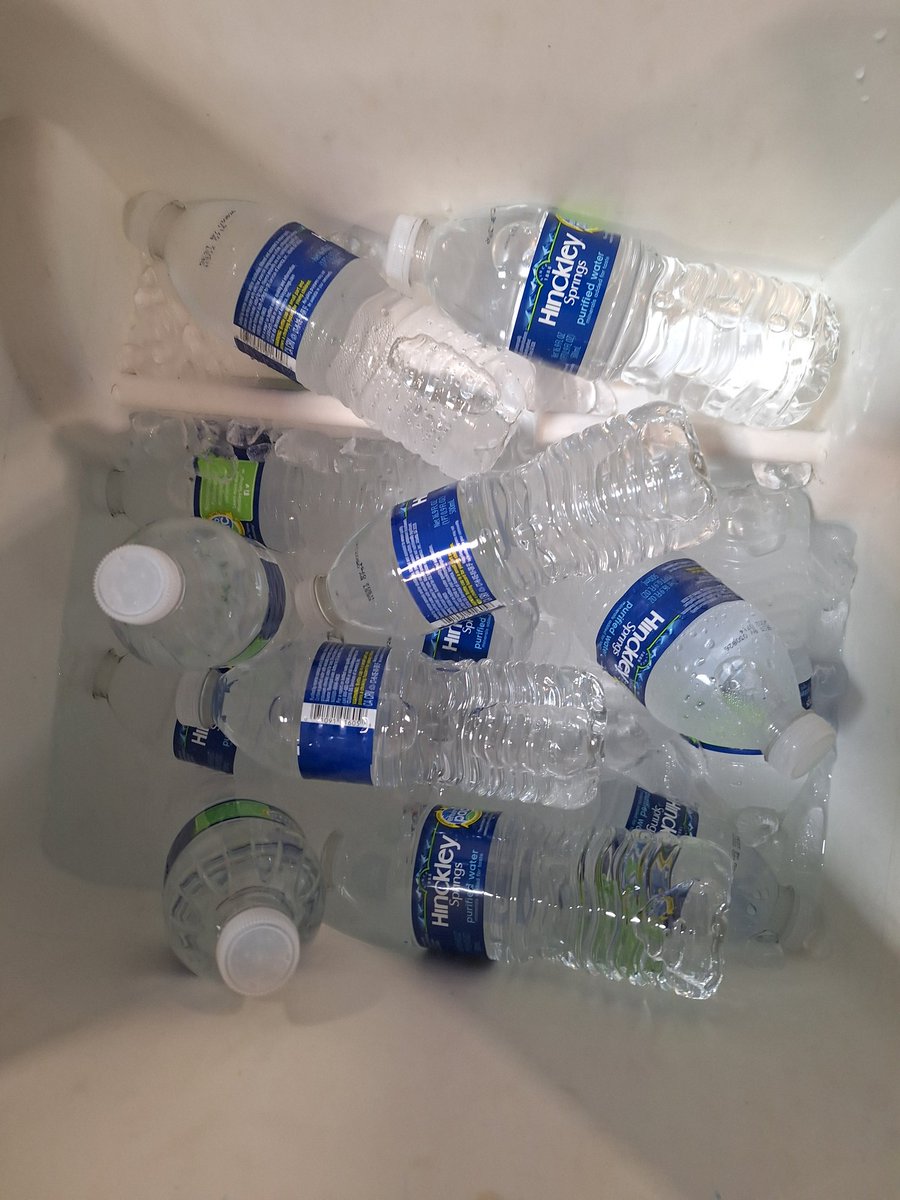 What's in the BOX?! Lunch Box Audit, saw lots of good stuff! 👍🏼 <a href="/ta_stover/">Terry Stover</a> <a href="/bwilliamskahf/">Brad Williams</a> <a href="/TradeshowToney/">Toney Wallace</a> <a href="/kelly_gonter/">Kelly Gonter</a> <a href="/MFurinoUPSPHL/">Michelle Furino</a> <a href="/JaradZimmerman/">Jarad Zimmerman</a> <a href="/ColumbiaMO_UPS/">Lauren Gaddy</a> <a href="/DINAUPS1/">DINA@UPS</a> <a href="/panacy6/">Cy Pana</a> <a href="/Mavic321Dl/">DaveyLK63</a> <a href="/Almodova38/">Matthew Almodova</a> <a href="/UPSphoenix/">Phoenix East center safety team</a> <a href="/28a234fcab2245f/">Heather Roberts 💜</a> <a href="/CharP_RN/">Charlotte Potente</a> <a href="/haidee_wr_oh/">Haidee - UPS OHM</a> @OhsDebRN <a href="/DJEJZ/">Edward  Zarzatian</a>