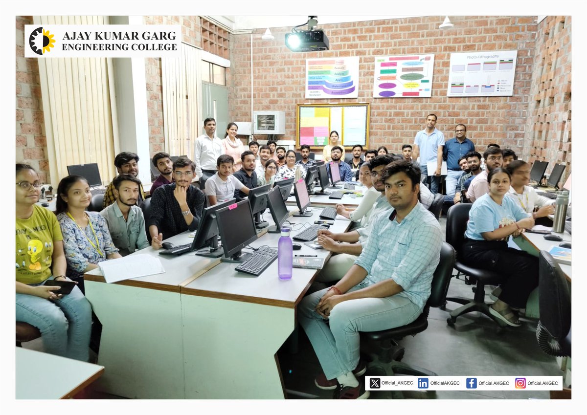Official_AKGEC's tweet image. #AKGEC&apos;s Electronics Club held a workshop on &quot;Digital Hardware Design using #Verilog #HDL&quot; for 2nd-year students, led by Vikram Singh from #STMicroelectronics, featuring hands-on training and enhancing VLSI design #skills.
 #simulationtool #collaborative #GuestLecture