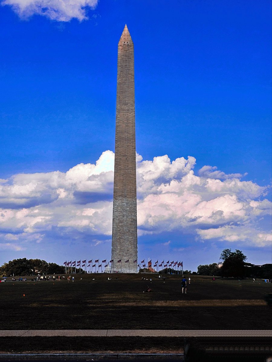 AhmadRehanKhan's tweet photo. A short trip to the CAPITAL
#WshingtonDC #Whitehouse #LincolnMemorial #CapitalHill https://t.co/XkPgpbxAnI
