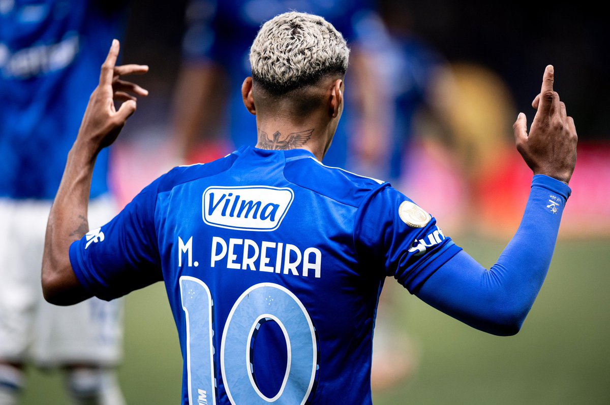 MatheusPereira's tweet photo. “dando graças constantemente a Deus Pai por todas as coisas, em nome de nosso Senhor Jesus Cristo.”
Efésios 5:20

+3 🦊💙

📸: @yuriclfoto https://t.co/MIifhxr2qG