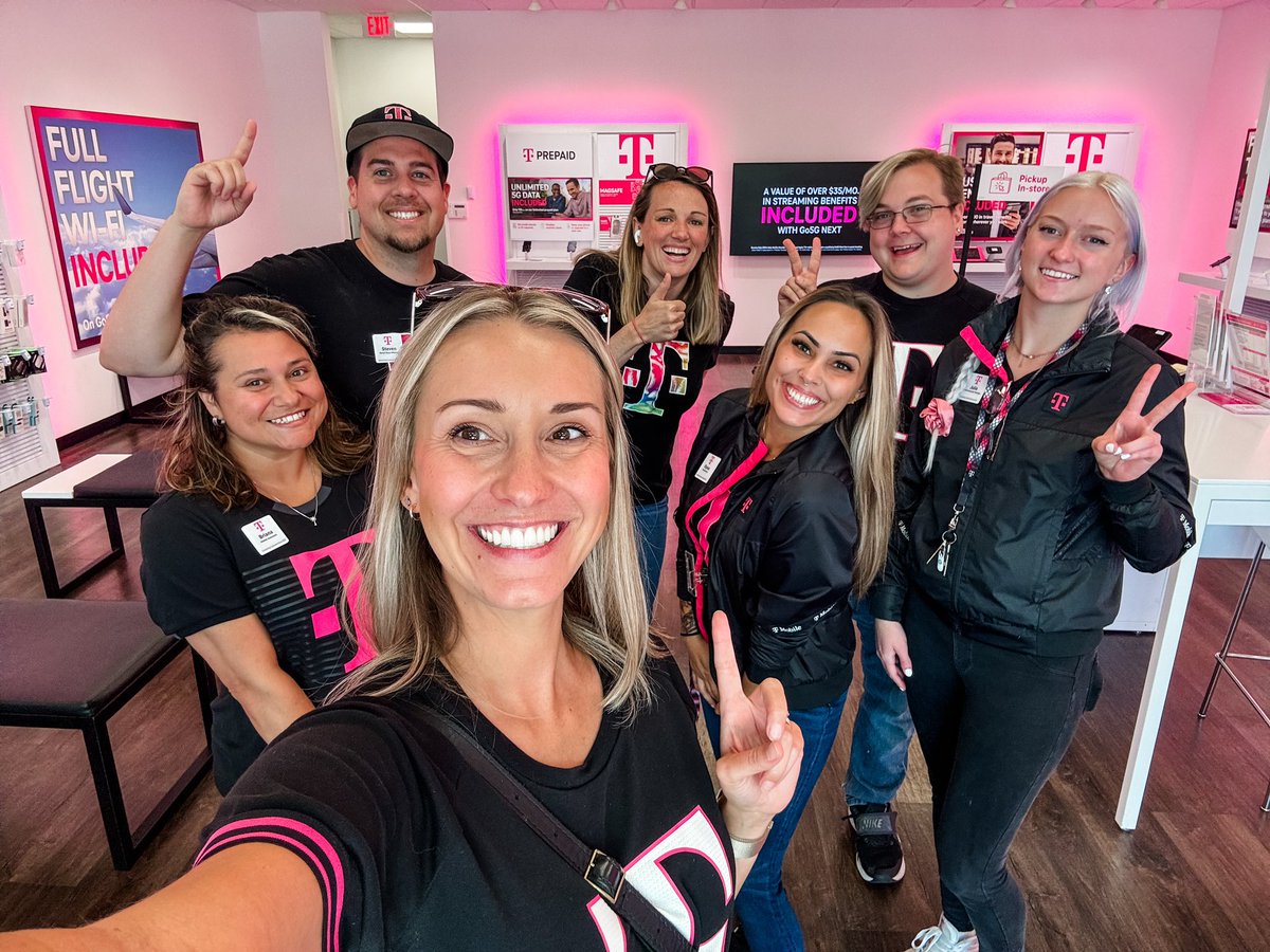 VanessaKTweets's tweet photo. Thx for the great visits @ktownshend88! w/ @StevenNHavelock ๐๐ #VANC #GreenvilleJacksonville https://t.co/kMEoIdJ2KB