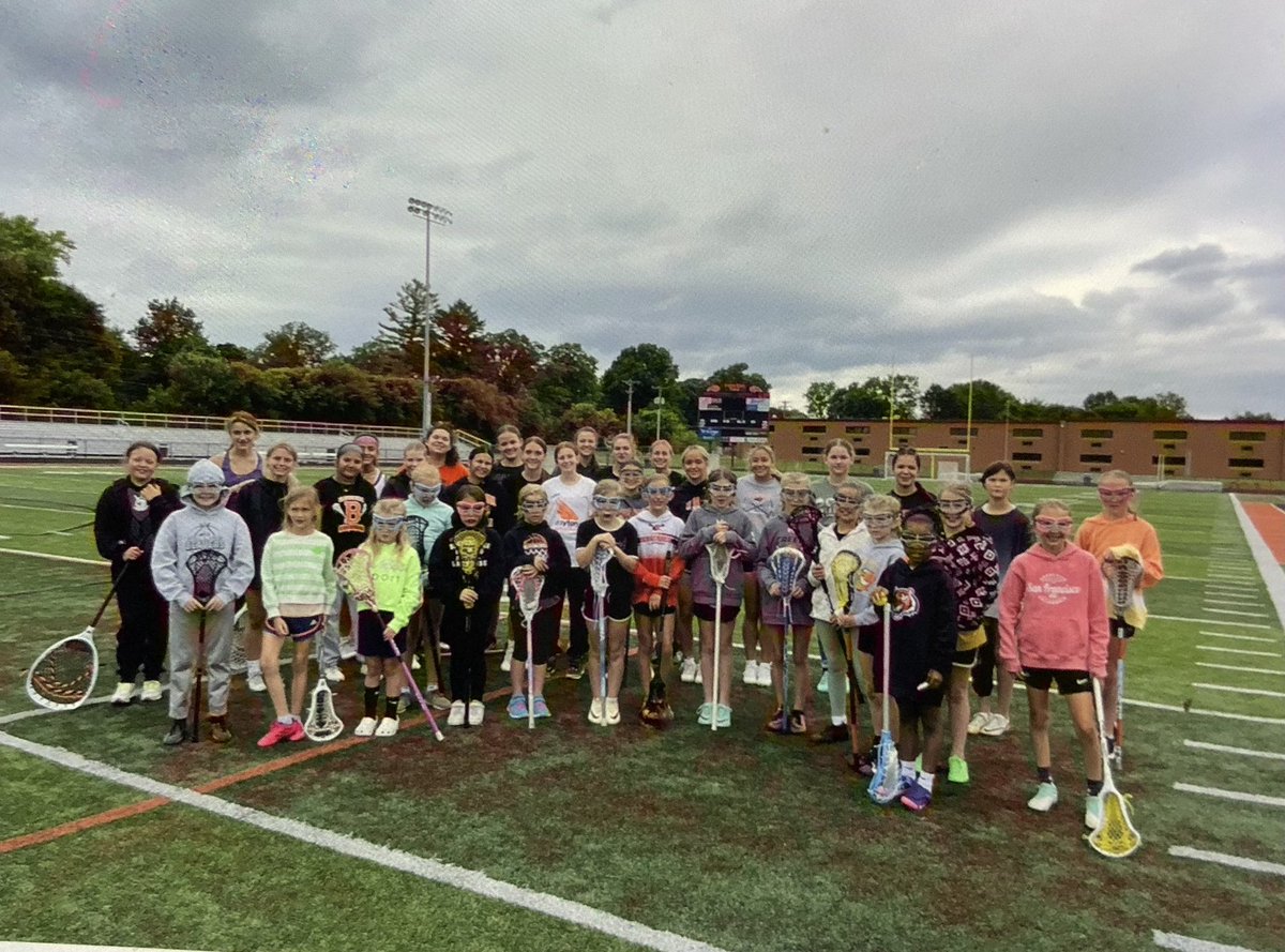 CreekWomensLax's tweet photo. Great week of lax camp!! Thank you girls for showing up and working hard! Live, love LAX🖤🧡🥍#bhslax https://t.co/bHiZ7Y4KdB