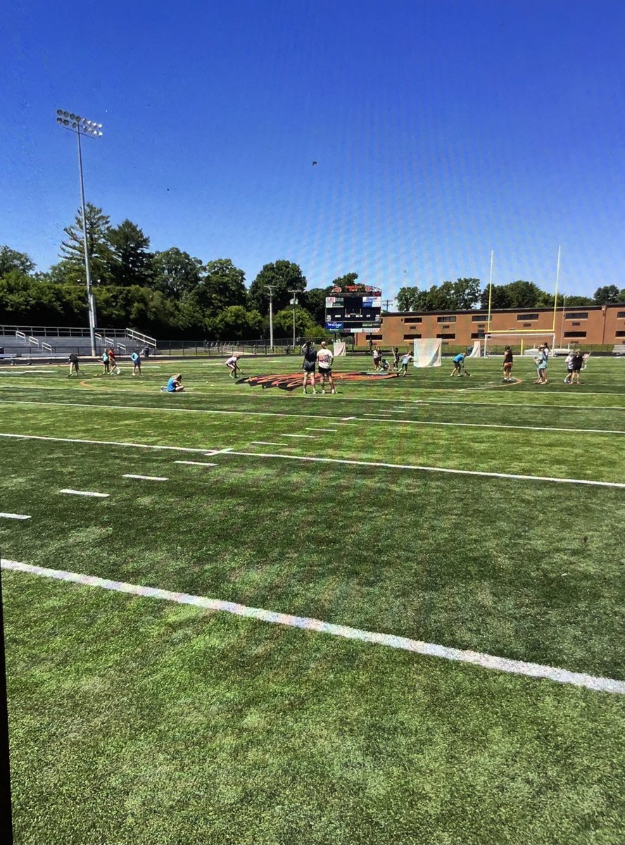 CreekWomensLax's tweet photo. Great week of lax camp!! Thank you girls for showing up and working hard! Live, love LAX🖤🧡🥍#bhslax https://t.co/bHiZ7Y4KdB