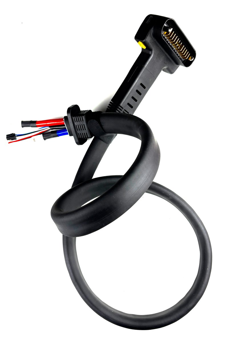 KevinHe236478's tweet photo. #DJI Plant protection machine battery charging cable, #DJI T50 , DJI #T60, factory wholesale price. If you have request please don't hesitate to contact with me. https://t.co/uLlT9csm7i