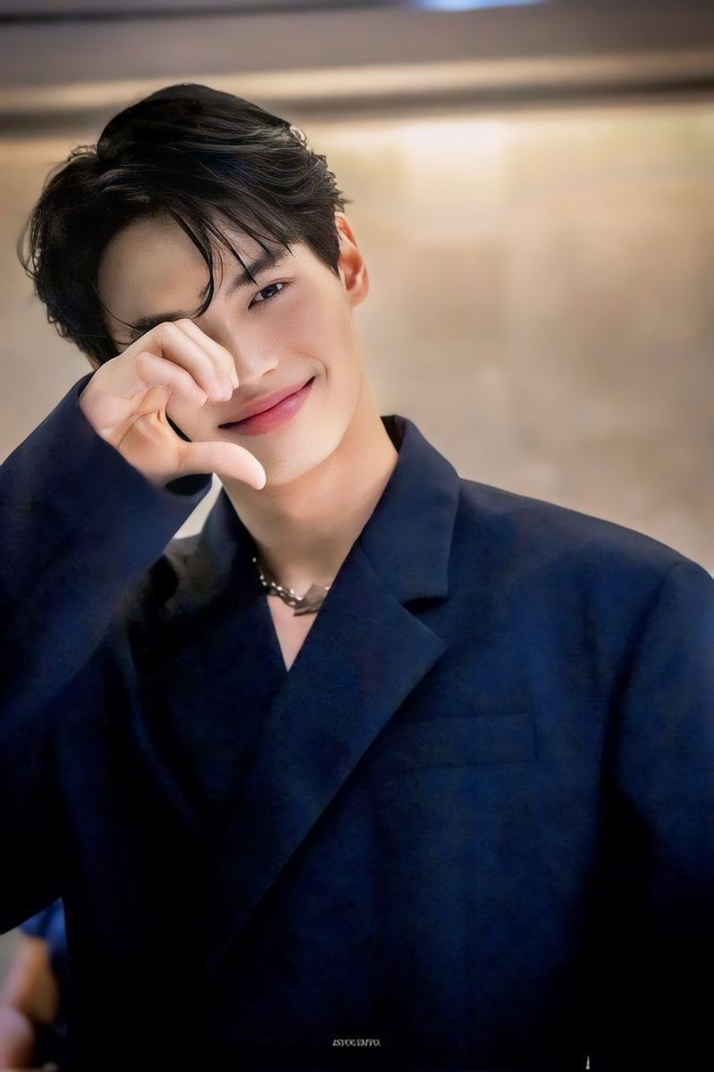 SweetieKPT's tweet photo. คนนี้สิ🫶 @winmetawin 
#winmetawin https://t.co/o0G0Gq21ks