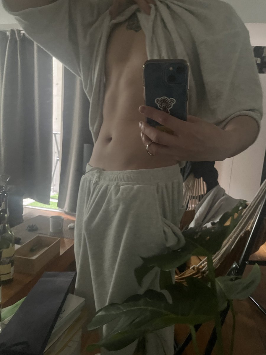 #ヤレるかは別として私と一発ヤってみたい人はいいね